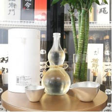 日高見 彌助 純米大吟釀 720ml (透明葫蘆瓶)