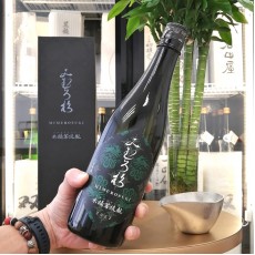 三諸杉 みむろ杉 木桶菩提酛 2022 南木桶 壱号 720ml
