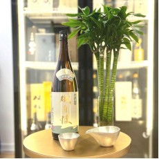 磯自慢 寒造り 本釀造 低温貯蔵酒 1800ml