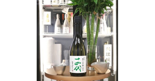 白酒　中国山東省諸城市産　4本セット Amazon.co.jp: 瀘州老窖 (ろしゅうろうこう) 特曲 濃香型白酒 (2