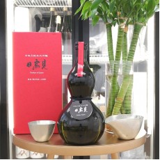 日高見 中取り 純米大吟釀 720ml (黑葫蘆瓶)