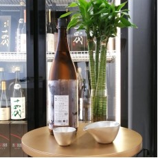 而今 千本錦 火入れ 純米吟釀 1800ml