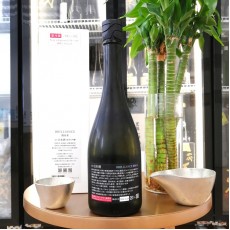 加茂錦 brilliance 酒未來 純米大吟釀 720ml